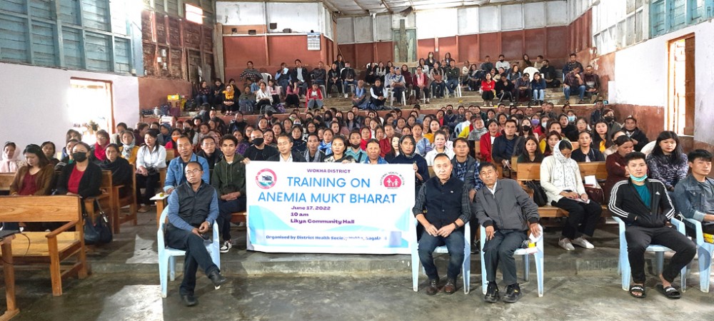 Resource persons Dr Zuben Kikon, Dy CMO and Dr Chibenthung Kithan, SMO with the participants during the training on anemia at Likya community hall Wokha on June 17.